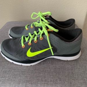 Nike running shoes Women’s size 6.5